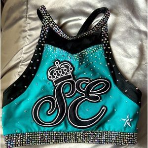 SENIOR ELITE MAJORS 2019 PRACTICE WEAR